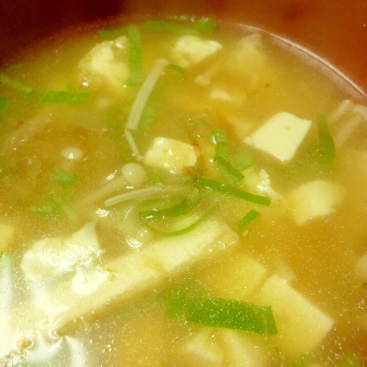 えのき 豆腐 油揚げの味噌汁 レシピ 作り方 By Iihi009 楽天レシピ えのき 豆腐 油揚げの味噌汁 レシピ 作り方 By Iihi009 楽天レシピ